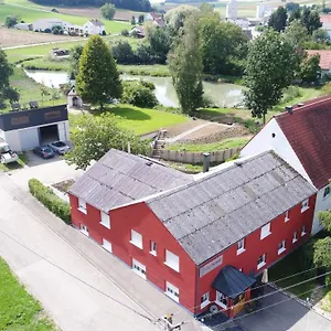Zur Dorfmühle Hostel